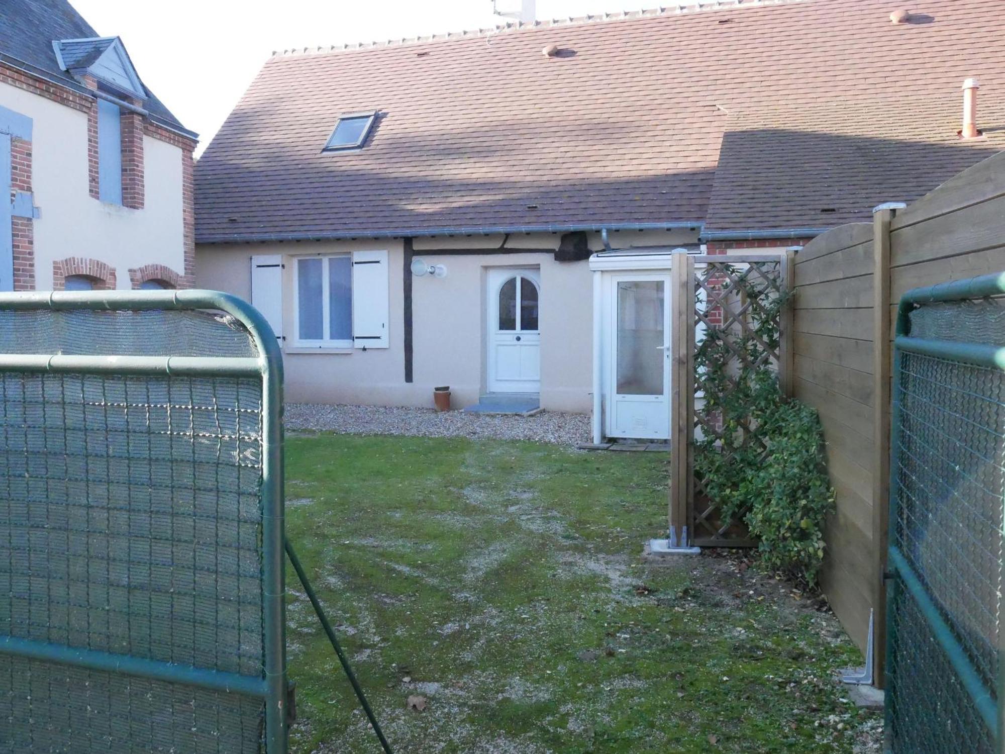 Charmant Gite Solognot Avec Cour Privative, Proche Commerces Et Nature - Fr-1-590-16 Vila Coullons Exterior foto